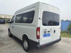Maxus V80 2019 2.5T Classic 6-speed manual Aoyuntong Facelift Short Wheelbase Medium Roof 5/6-seater - ფოტო 5