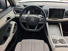 BYD Yuan UP 301KM Pilot Edition - ფოტო 11