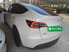 Tesla Model Y Long Range All-Wheel Drive - ფოტო 5