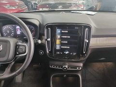 Volvo XC40 T4 AWD Smart Remote Luxury Edition - ფოტო 13