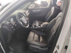 Volvo XC40 T4 AWD Smart Remote Luxury Edition - ფოტო 15