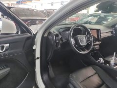 Volvo XC40 T4 AWD Smart Remote Luxury Edition - ფოტო 16