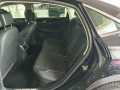 Volkswagen Passat 2022 330TSI Starry Sky Luxury Edition - ფოტო 17