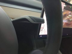 Tesla Model Y Long Range All-Wheel Drive - ფოტო 14