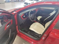 Volkswagen Polo 2019 Plus 1.5L Automatic Panoramic Sunroof Comfort Edition - ფოტო 16