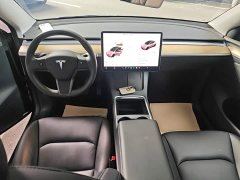 Tesla Model Y Standard Range RWD - ფოტო 10