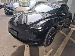 Tesla Model Y Standard Range RWD - ფოტო 2