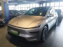Tesla Model Y L Long Range All-Wheel Drive - ფოტო 2