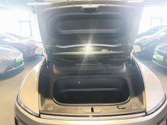 Tesla Model Y L Long Range All-Wheel Drive - ფოტო 20