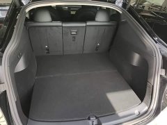 Tesla Model Y Rear-Wheel Drive - ფოტო 19