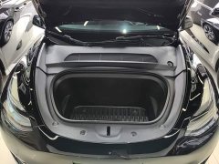 Tesla Model Y Rear-Wheel Drive - ფოტო 20