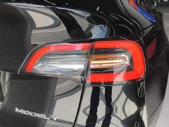 Tesla Model Y Rear-Wheel Drive - ფოტო 8