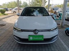 Volkswagen Golf 2021 200TSI DSG Pro - ფოტო 3