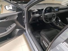 SAIC Roewe i5 1.5L CVT Executive Edition - ფოტო 16