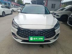 Ford Focus Sedan EcoBoost 180 Automatic Trend - ფოტო 3