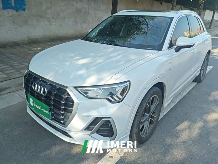 Audi Q3 35 TFSI Fashion Dynamic