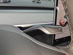 Tesla Model Y Rear-Wheel Drive - ფოტო 14
