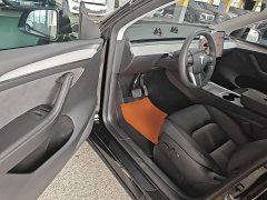 Tesla Model Y Rear-Wheel Drive - ფოტო 16