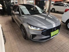 Ford Focus 2022 Hatchback EcoBoost 180 Automatic Sport Edition - ფოტო 4
