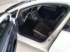 Volkswagen Golf 2023 Facelift 280TSI DSG Pro - ფოტო 16