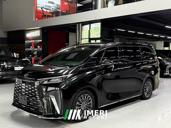 Lexus LM 2023 350h seven-seat elegant version