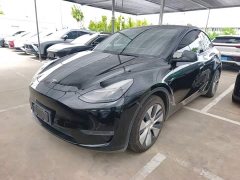 Tesla Model Y Standard Range RWD - ფოტო 2