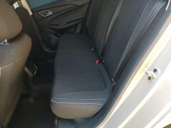SAIC MG i5 2020 1.5L Manual 4G Connected Deluxe Edition - ფოტო 17