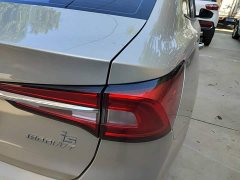 SAIC MG i5 2020 1.5L Manual 4G Connected Deluxe Edition - ფოტო 8