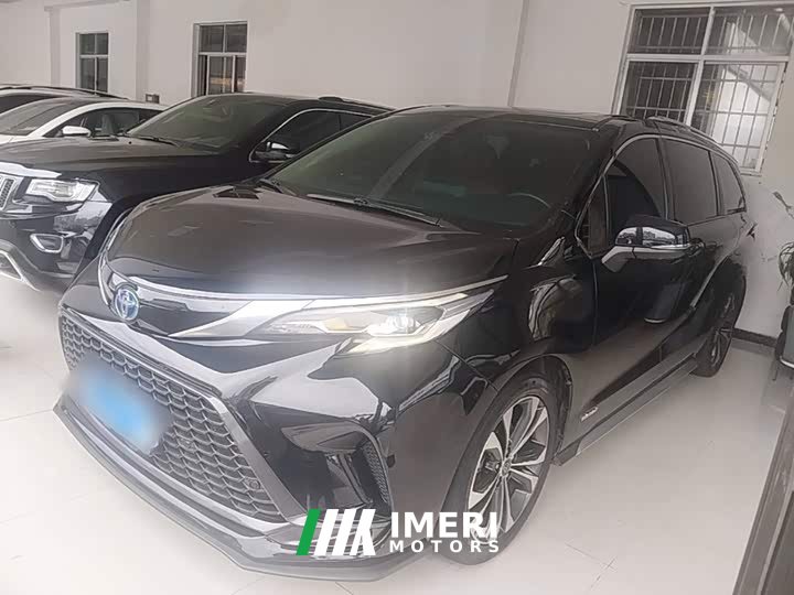 Toyota Grevias 2023 2.5L Hybrid Premium Plus Edition - ავტომობილი ჩინეთიდან