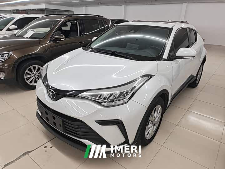 Toyota Yize IZOA 2.0L Yichi Edition