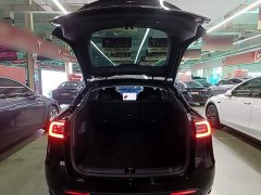 Tesla Model Y Standard Range RWD - ფოტო 19