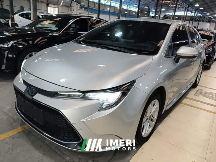 Toyota Corolla Hybrid 1.8H E-CVT Luxury - ავტომობილი ჩინეთიდან