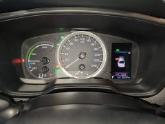Toyota Corolla Hybrid 1.8H E-CVT Luxury - ფოტო 12