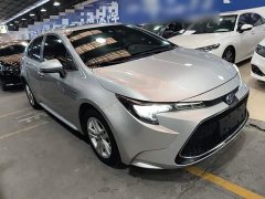 Toyota Corolla Hybrid 1.8H E-CVT Luxury - ფოტო 4