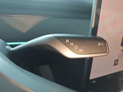 Tesla Model Y Rear-Wheel Drive - ფოტო 14
