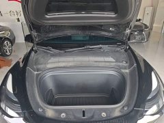 Tesla Model Y Rear-Wheel Drive - ფოტო 20