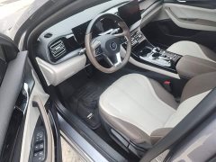 BYD Qin PLUS Glory Edition DM-i 55KM Leading - ფოტო 16