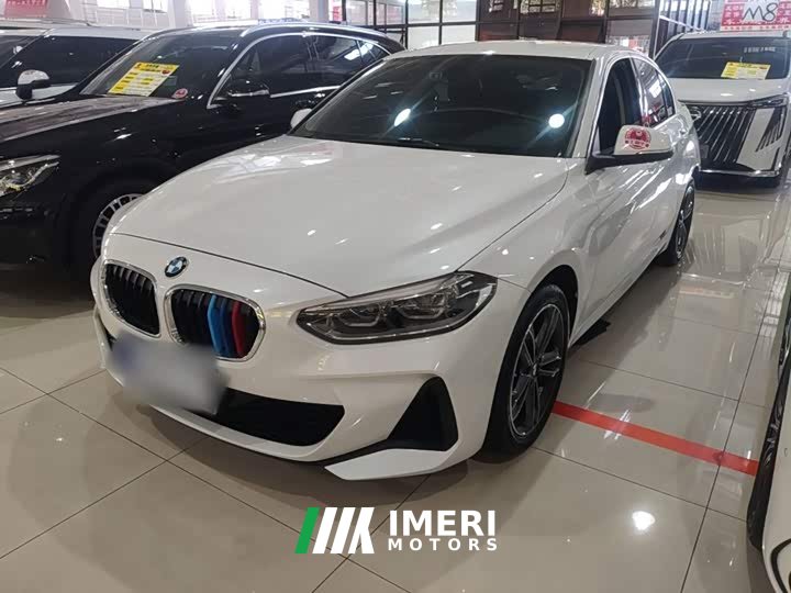 BMW 1 Series 120i M Sport - ავტომობილი ჩინეთიდან