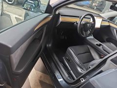Tesla Model Y Long Range All-Wheel Drive - ფოტო 16