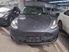 Tesla Model Y Long Range All-Wheel Drive - ფოტო 3