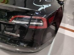 Tesla Model 3 Performance All-Wheel Drive - ფოტო 8