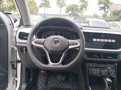 Volkswagen Touran 2023 200TSI DSG Smart Connected Edition - ფოტო 11
