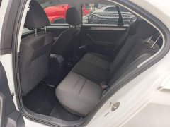 Volkswagen Bora 2019 Facelift Legend 1.5L Automatic Fashion China VI - ფოტო 17