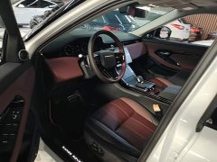 Land Rover Range Rover Evoque 2024 Range Rover Evoque L SE Radiance Prestige Edition - ფოტო 16