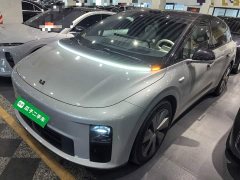 Li Auto i6 Four-Wheel Drive Standard Edition - ფოტო 2