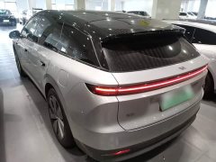 Li Auto i6 Four-Wheel Drive Standard Edition - ფოტო 5