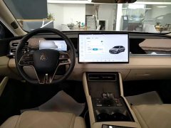 BYD Qin L DM-i 120KM Excellence - ფოტო 10