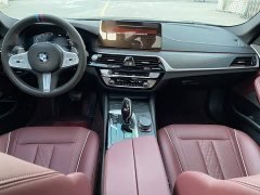BMW 5 Series 530Li Premier M Sport Package - ფოტო 11