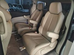 Buick GL8 Land Business Class Smart Edition - ფოტო 17