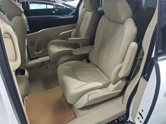 Buick GL8 Facelift Land Executive Cabin Luxury - ფოტო 17